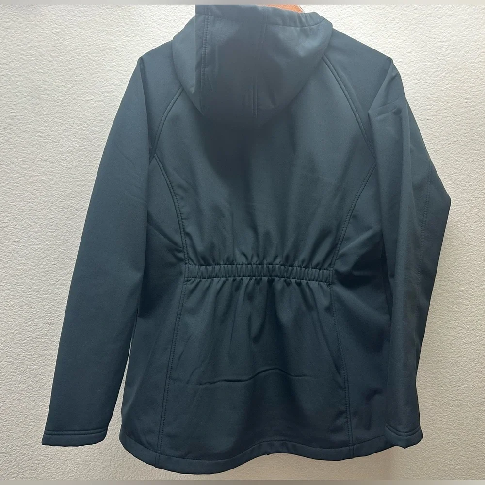 New Balance Jacket - Picture 3 of 3